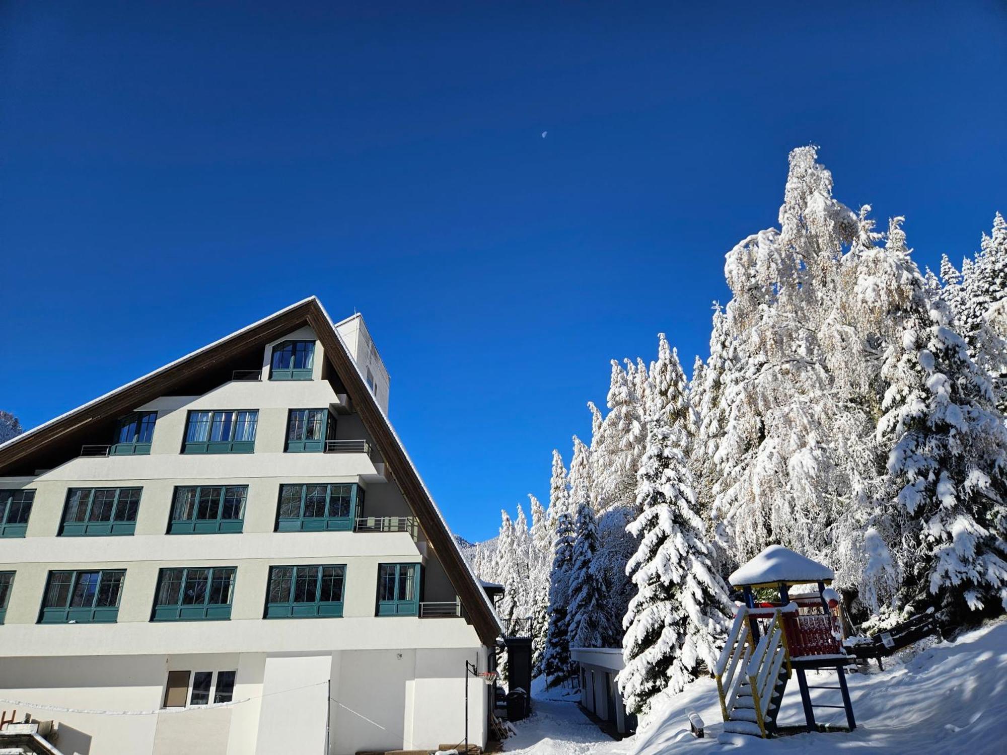 Kinder- Und Familienhotel Nockalm Innerkrems Extérieur photo