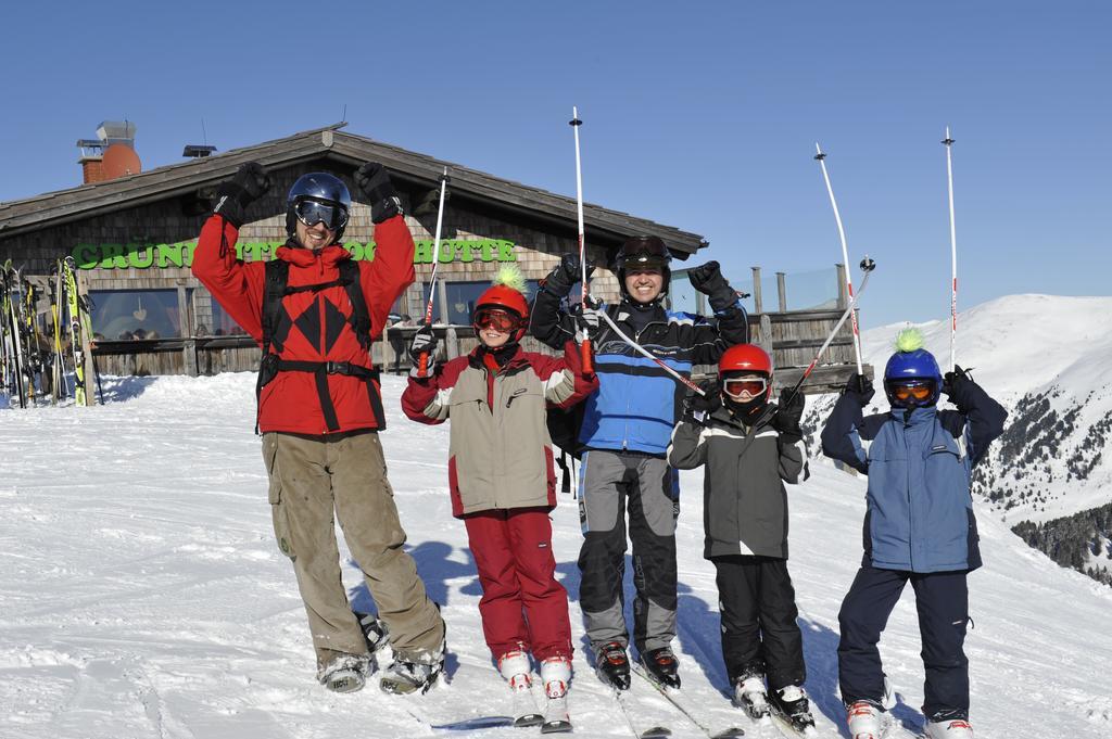 Kinder- Und Familienhotel Nockalm Innerkrems Extérieur photo